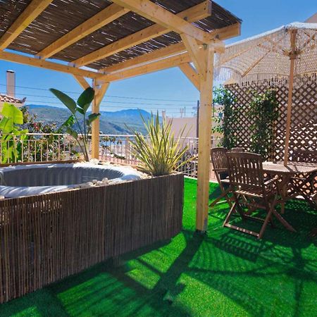Flowers In The City - Elegant Home In Argostoli Esterno foto